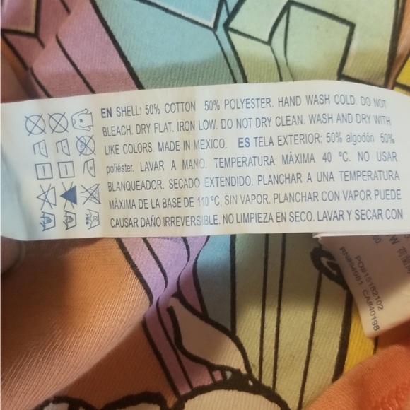 Peanuts Shirt - Picture 8 of 8